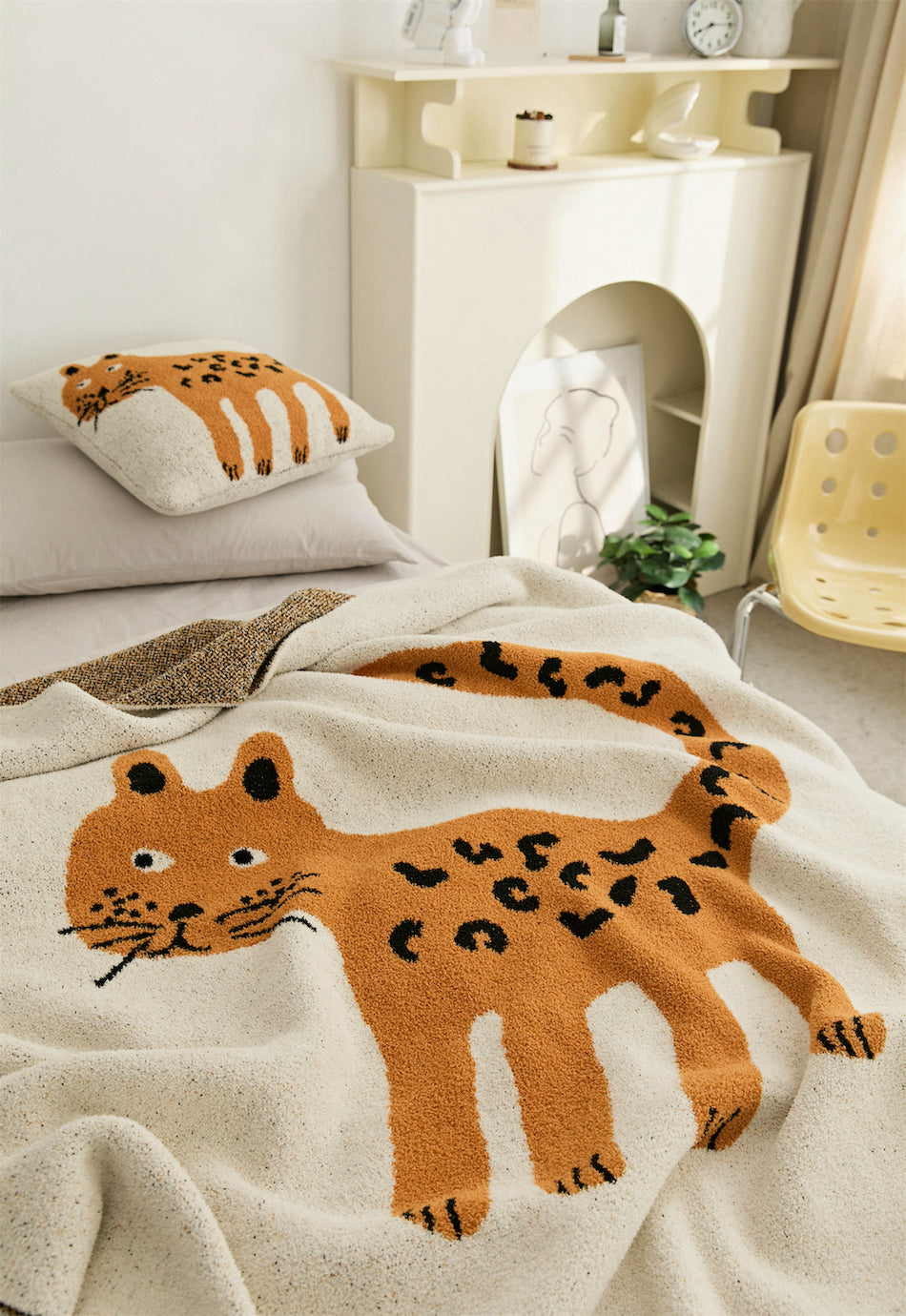 Leopard Premium Cotton Throw Blanket