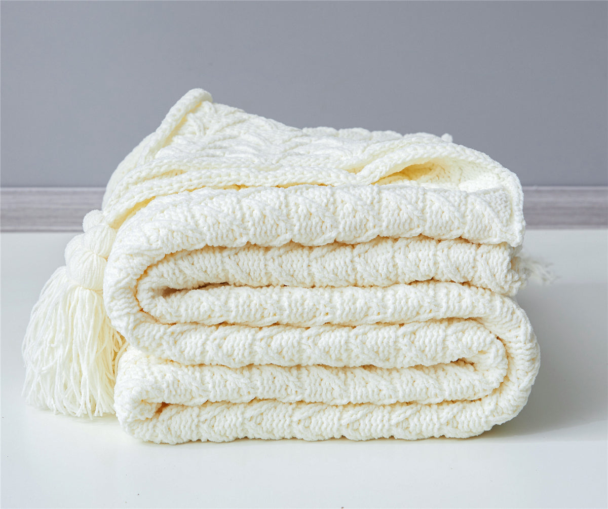 Super Soft Knitted Premium Throw Blanket