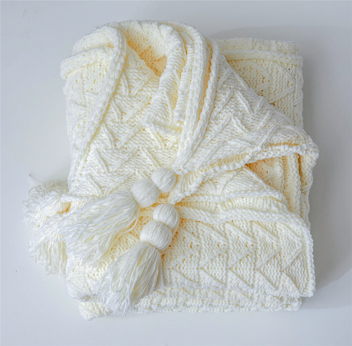 Super Soft Knitted Premium Throw Blanket